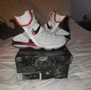 Youth Lebron sneakers